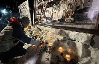 Kartalkaya yangın faciasının birinci yıldönümünde acılı aileler otel önünde bir araya geldi