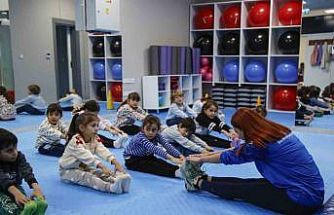 Kaş Ova Spor Salonu Kaşlı çocukların ortak buluşma noktası oldu