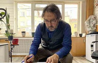 Kaybettiği telefonu için şiir yazdı