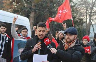 Kayserililerden Türk Bayrağı’na yapılan saldırıya tepki