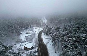 Kazdağları beyaza büründü, manzara nefes kesti