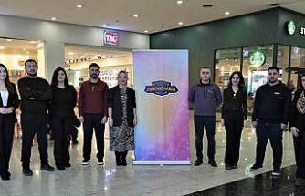 Keçiören Belediyesi’nden öğrencilere teknoloji dolu karne şenliği