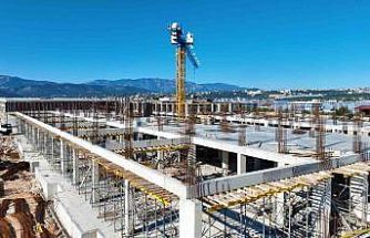 Kınık Toptancı Hal Kompleksi bölgenin tarımsal ticaretini güçlendirecek