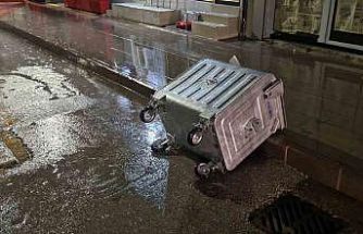 Kırıkkale ve Çorum’da yağmur ve kuvvetli rüzgar etkili oldu