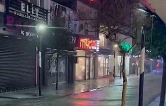 Kırklareli’nde sağanak yağış hayatı olumsuz etkiledi: Cadde ve sokaklar göle döndü