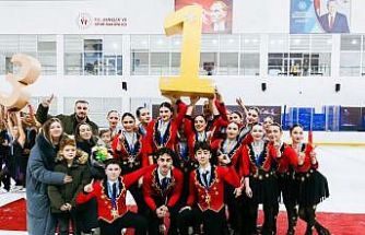 Kocaeli takımları, senkronize buz pateninde kürsüyü kaptırmadı