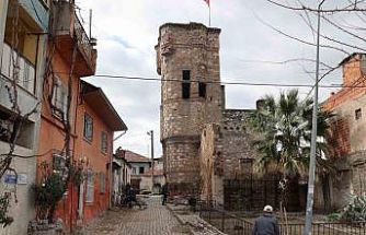 Koçarlı’da tarihi kule sokağında çalışmalar başladı