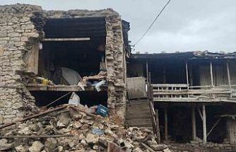 Komşusu ’adam öldü evi de yıkıldı’ dedi o anda ev çöktü