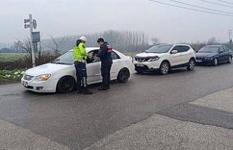 Köylerde 6 bin araç denetlendi