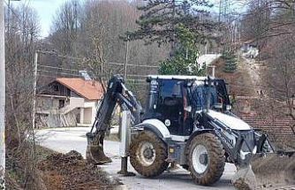 Köylerde alt yapı ve drenaj çalışmaları sürüyor