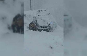 Kozluk’ta eğitime kar engeli