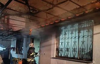 Kumlu’da müstakil ev yangını