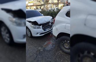 Kurtalan’da iki otomobil çarpıştı