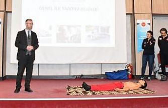 Kütahya İl Müftülüğü’nde personele temel ilk yardım eğitimi