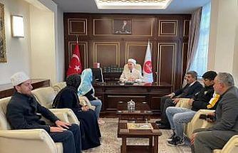 Macar kadın Kur’an-ı Kerim’den etkilenerek Müslüman oldu