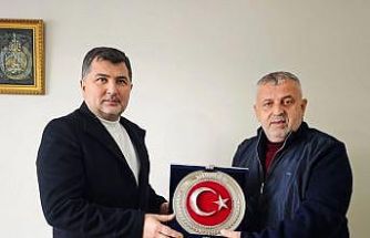 Milletvekili Öztürk, Hizmet-İş Sendikası yöneticilerini ağırladı