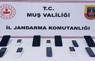 Muş’ta kaçak cep telefonu operasyonu