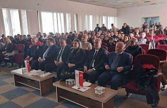 Mut’ta kayısının geleceği masaya yatırıldı