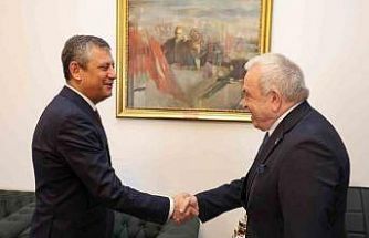 Nilüfer’in yatırımlarına CHP Genel Başkanı Özel’den temel atma sözü