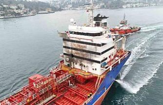 Odessa’da Ruslar tarafından vurulan Türk gemisi İstanbul Boğazı’nda