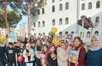 Öğrenciler camilerin tarihini yerinde öğreniyor