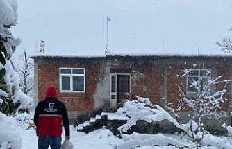 Ordu’da ihtiyaç sahiplerine sıcak yemekleri ulaştırılıyor