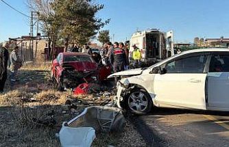 Osmaniye’de buzlanma nedeniyle trafik kazası: 2 yaralı