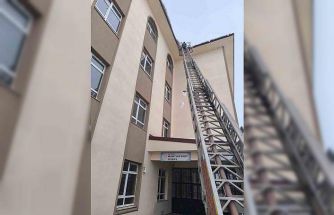 Patnos’ta buz sarkıtlarına karşı uyarı