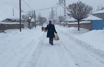 Patnos’ta kar yağışı yeniden etkisini gösterdi