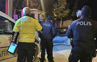 Polisin alkollü sürücüyle imtihanı: "Ahmet’cim bana senin ’şuradan git’ demen canımı sıktı"