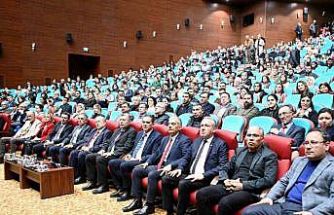 Rektör Prof. Dr. Demir üniversite personelleri ile bir araya geldi