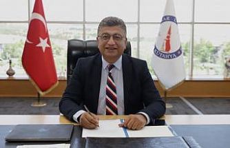 Rektör Prof. Dr. Süleyman Kızıltoprak: "Türk bayrağı özgürlük destanıdır"