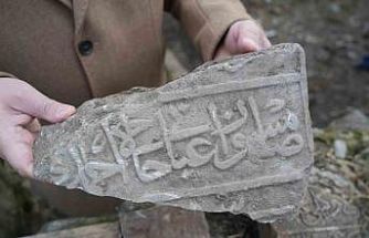 Samsun’da mezarlığın altından tarih çıkıyor: Samsun yazılı mezar kitabesi, yeni tarihi mezarlar