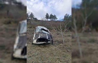 Şarampole devrilen minibüs hurda yığınına döndü: 1 yaralı