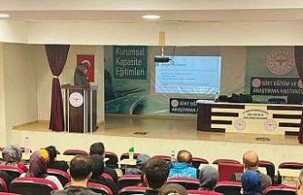 Siirt’te sağlık personeline verem eğitimi verildi