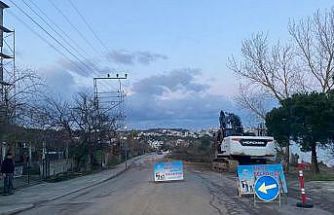 Sinop’ta çöken yolda onarım çalışmaları sürüyor