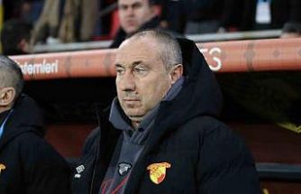 Stanimir Stoilov: "İki oyuncumuzun cezalı duruma düşmesi üzücü"