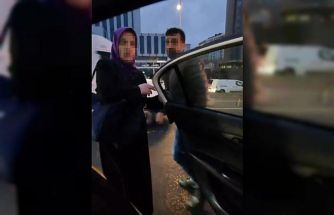 Taksici trafiği yoğun buldu, aldığı yolcuyu tekrar indirdi