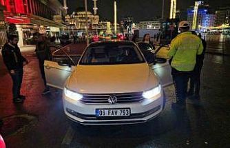 Taksim’de helikopter destekli ’Huzur İstanbul’ uygulaması