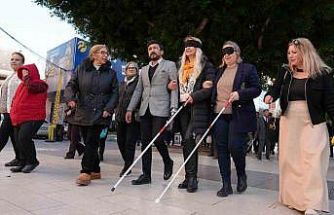 Tarsus’ta Beyaz Baston Haftası’nda farkındalık yürüyüşü