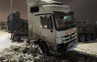 Tatvan-Bitlis karayolunda trafik kazası: 1 yaralı