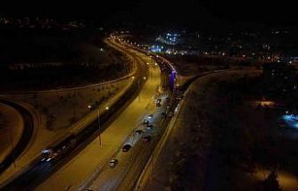 TEM Otoyolu’nun Bolu geçişi 7 saat sonra ulaşıma açıldı