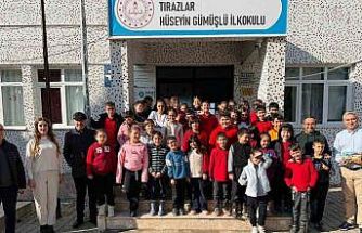 Tırazlar Hüseyin Gümüşlü İlkokulu’nda yazar-öğrenci buluşması