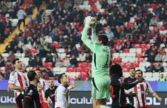 Trendyol Süper Lig: Antalyaspor: 2 - Gençlerbirliği: 1 (Maç sonucu)