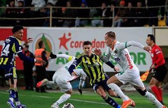 Trendyol Süper Lig: Corendon Alanyaspor: 2 - Fenerbahçe: 3 (Maç sonucu)