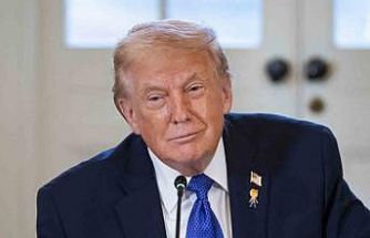 Trump: "İran özgürlüğe bakıyor, ABD yardıma hazırdır"