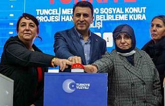 Tunceli’de 875 sosyal konutun kura çekimi gerçekleşti