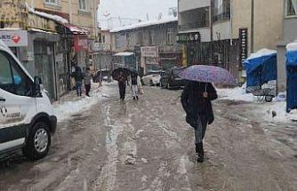 Tunceli’de kar ve fırtına etkili oldu