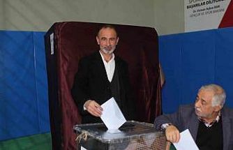 Türkeli Esnaf Odası’nda Ali Karahan güven tazeledi