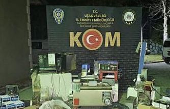 Uşak’ta çok sayıda kaçak makaron ve tütün ele geçirildi